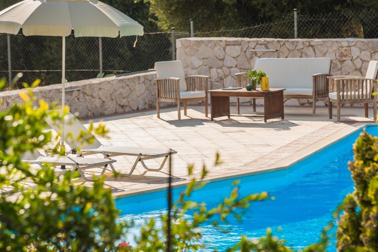 Eagle'S Nest Apartman Lurdáta Kültér fotó